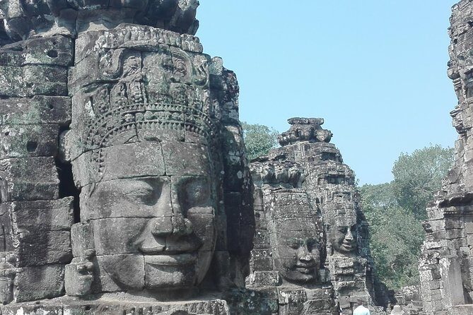 2-Day Angkor Wat Tour from Bangkok - Tonle Sap Floating Village: The Cultural Stop That Changes the Mood
