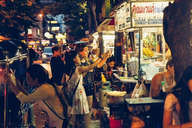 A Magical Evening in Bangkok: Private City Tour - Where You Meet and How It Ends Near King Power Mahanakhon
