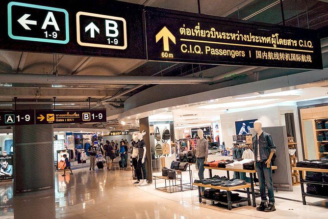 Affordable Bangkok Airport Transfer - Car Choice in Bangkok: Sedan for 1–3, SUV for 4–6