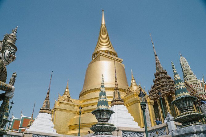Amazing Bangkok Tour with Grand Palace, Emerald Buddha & Wat Arun - Private Guide Pros and Cons: When Oat, Wan, Jui, Deev, or Katu Shine