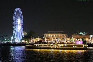 Amazing Chaophraya Dinner Cruise Experience - Wat Arun and the Grand Palace from the river: the real reason to book