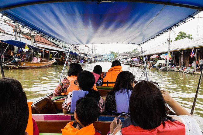Amphawa Floating & Maeklong Railway Train Market (Small Group) - Amphawa Floating Market: canal life, street food, and the floating part