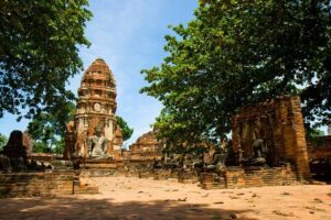 Ancient Wonders of Ayutthaya with Return Scenic River Cruise - Temple Time in Ayutthaya: Wat Phutthaisawan, Wat Mahathat, and More