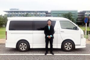 Arrival Private Airport Transfer : Bangkok Airport to Hotel in Bangkok - Vehicle Fit, Passenger Count, and Luggage Limits (Sedan vs SUV)