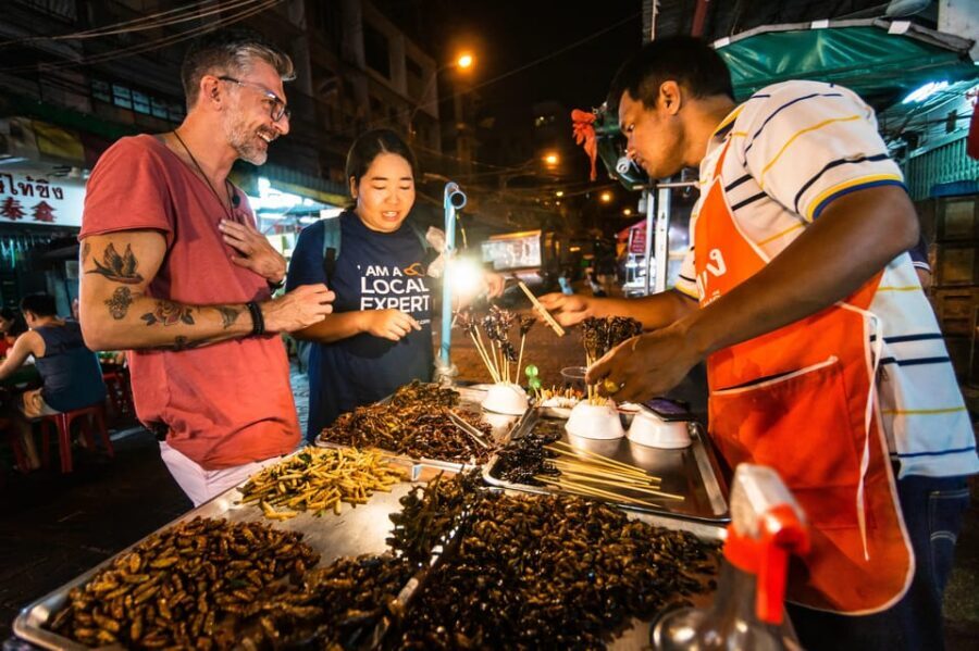 Authentic Street Food Tour in Chinatown I Bangkok - Why Yaowarat Street Food Feels Like a Storybook