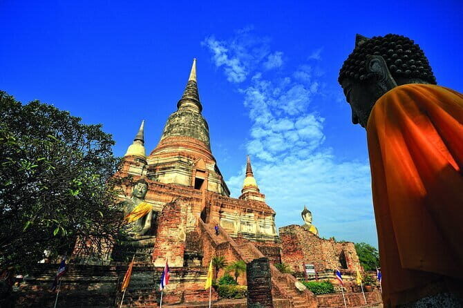Ayutthaya Eco Friendly Bike Tour Famous Landmarks & Cultural Gems - Key things you’ll notice on this Ayutthaya eco bike tour