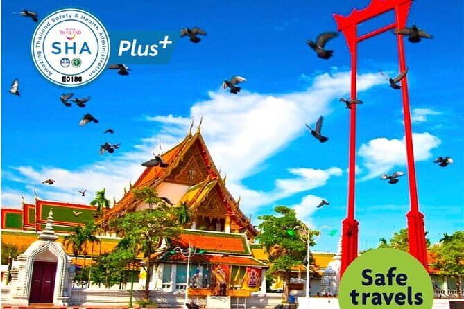 Ayutthaya Eco Friendly Bike Tour Famous Landmarks & Cultural Gems - Wat Phra Si Sanphet: three royal stupas and a postcard-famous look