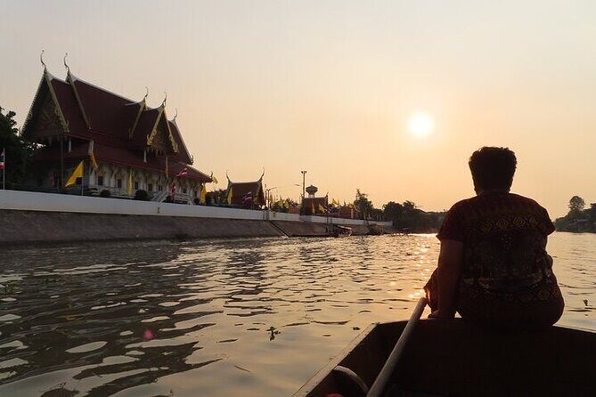 Ayutthaya Funky Frogy Tuk Tuk Experience With Famous Temple - Wat Yai Chai Mongkol: an active monastery with a very Thai feel