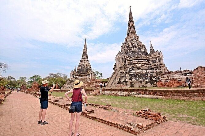 Ayutthaya Funky Frogy Tuk Tuk Experience With Famous Temple - Funky Froggy tuk-tuk ride: small-group comfort and real shortcuts
