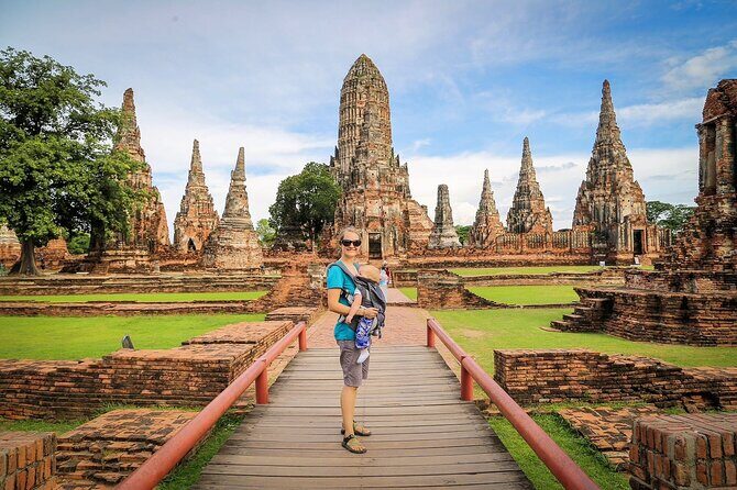 Ayutthaya Sunset Tour: UNESCO Temples & Peaceful River Cruise - Fruit market time: a small culture break that’s easy to enjoy