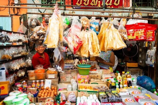 Backstreet Bangkok Exploring the Cradle of Thai Cooking - Phahurat Market (Little India): how Thai flavors borrow spice routes