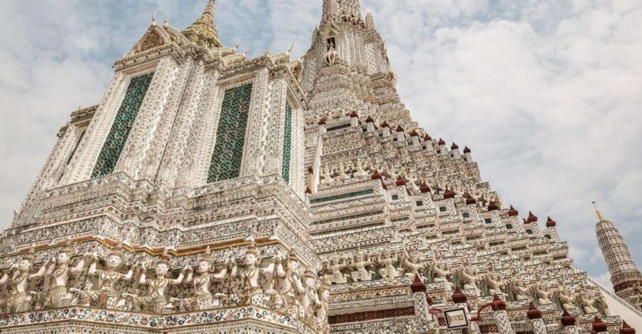 Bangkok: 2-Hour Canal Tour by Teak Boat - Hidden Off-Road Stops: Lesser-Known Temples and Riverside Life