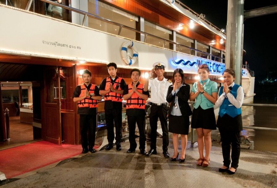 Bangkok: 2-Hour Dinner & Shows on White Orchid River Cruise - Seating Reality, Rain Plans, and Kids Comfort