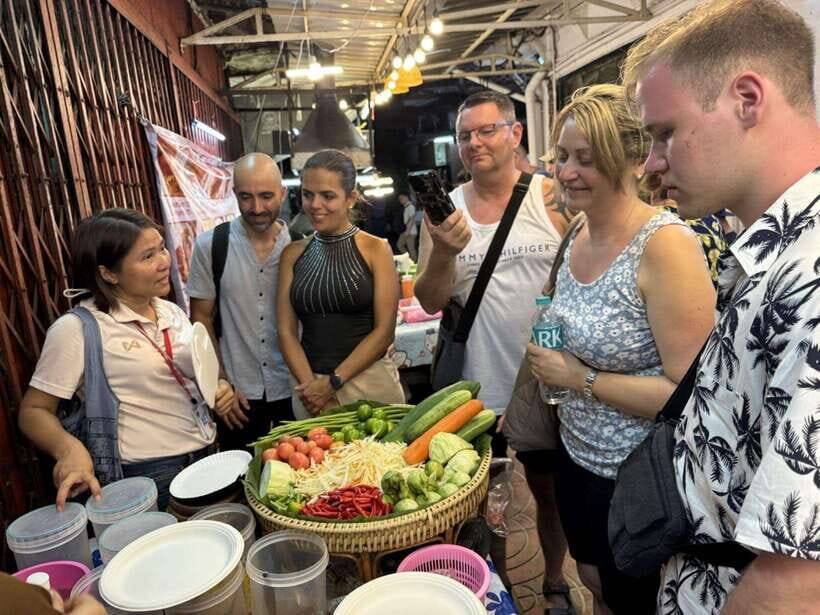 Bangkok Authentic Tasting Thai-Chinatown Walking Food Tour - The Thai classics you’ll likely recognize (and how to order them)