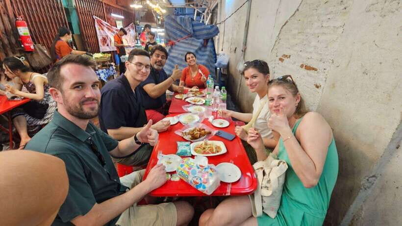 Bangkok Authentic Tasting Thai-Chinatown Walking Food Tour - What 10–12 tastings feels like in real life