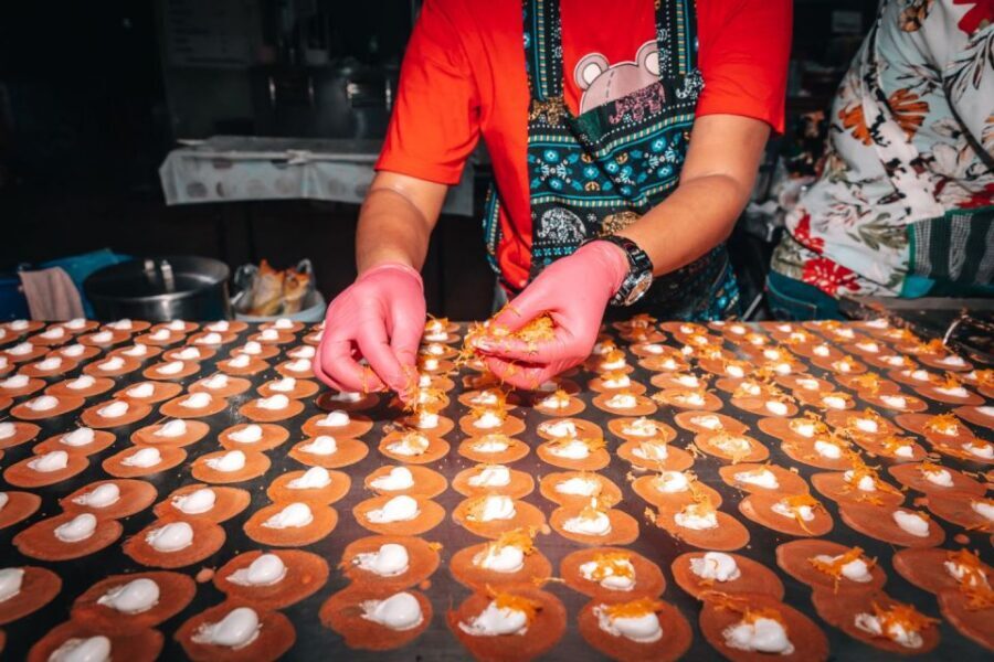 Bangkok: Backstreets Food Tour with 15+ Tastings - Timing Notes: Morning vs Evening Options
