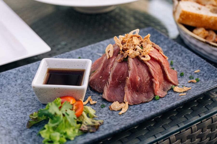 Bangkok: Barracuda Rooftop Bar Akara Hotel - Should you book Barracuda Rooftop Bar at Akara Hotel?