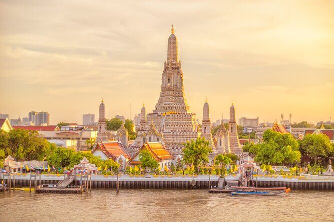 Bangkok Canal Tour by Teak Boat - Chao Phraya River and Thonburi klongs: the canal story you’ll actually see
