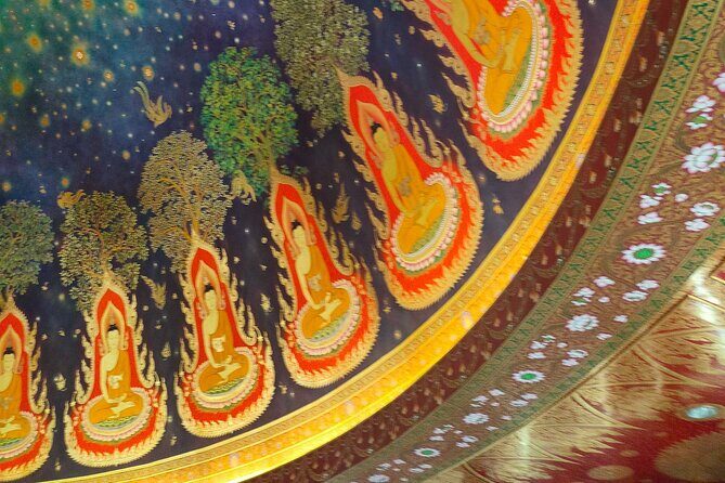Bangkok Canal Tour: Chaophraya River and Wat Arun - Back on the river: passing Chao Phraya River views on the way to Wat Arun