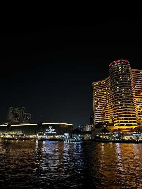 Bangkok: Chao Phraya River Cruise with Indian Buffet Dinner - The $29 price: where the value is strong and where it’s not