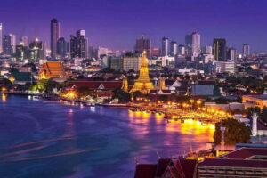 Bangkok: Chao Phraya River Meridian Cruise with Buffet - Sunset vs dinner on the Chao Phraya: when to choose which sailing
