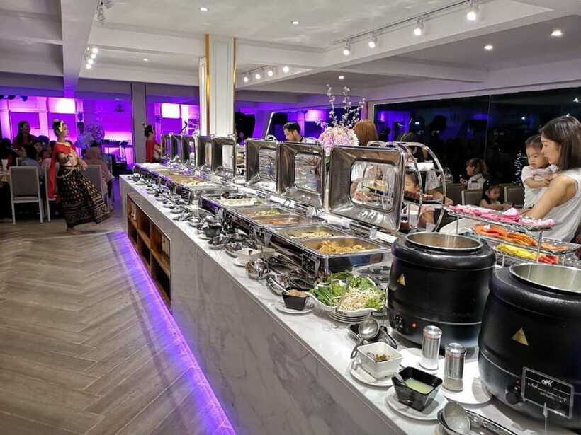 Bangkok: Chao Phraya River Meridian Cruise with Buffet - Who should book this $20 Chao Phraya cruise