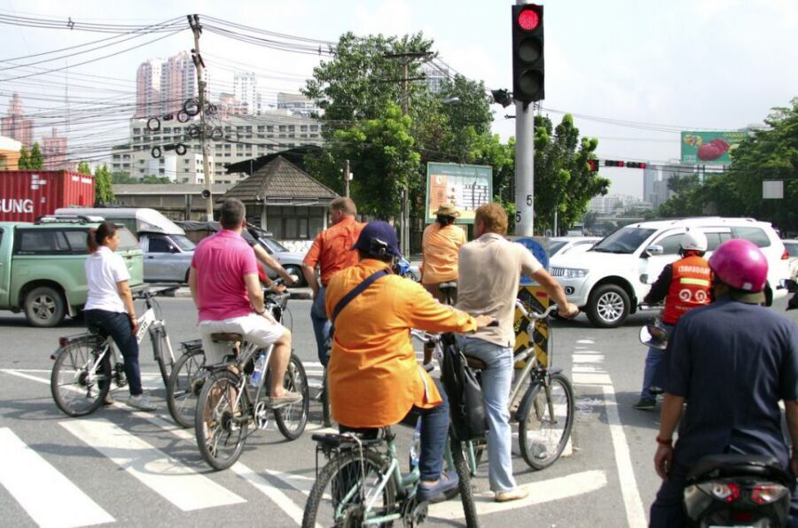 Bangkok: City Culture half-day Bike Tour - Rama IV to the convention center: the business district slice