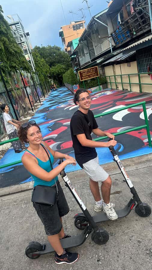 Bangkok: City Highlights Electric Scooter Tour - Meeting point reality: keep it simple and show up ready