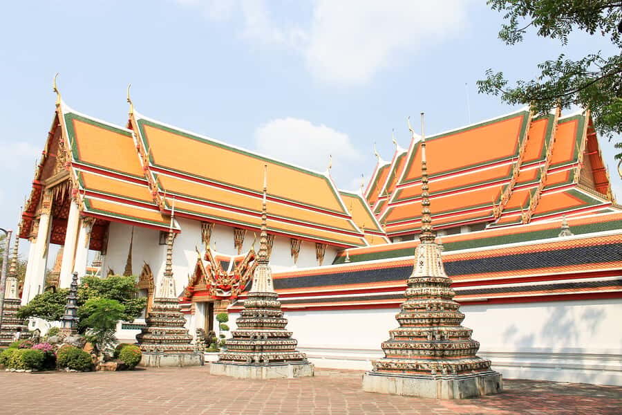 Bangkok: City Highlights Temple and Market Walking Tour - Timing, transport, and pacing: fitting temples into a half day