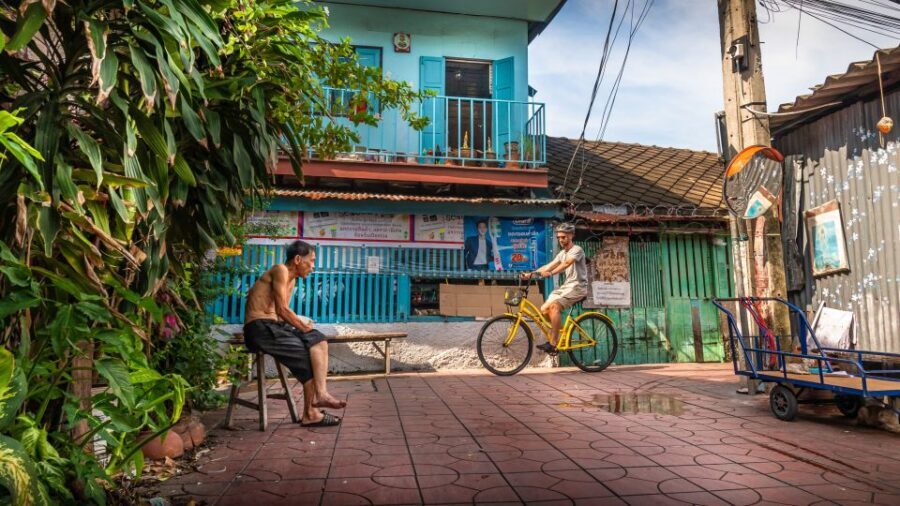 Bangkok Classical Bicycle Tour - Starting in Chinatown: Markets, Spirit Houses, and Narrow Lanes
