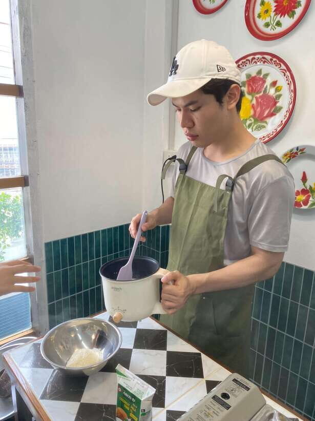 Bangkok Cooking Class : Traditional Thai dishes&Market Trip - Finding Sala Thai BKK in Thonburi: The Meeting Point Tip That Matters