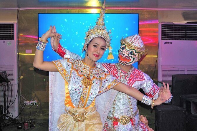 Bangkok Dinner Cruise with Intl Buffet, Live Music & Hotel Pickup - The 2-Hour Route: Bridges and Temples You’ll Actually Notice