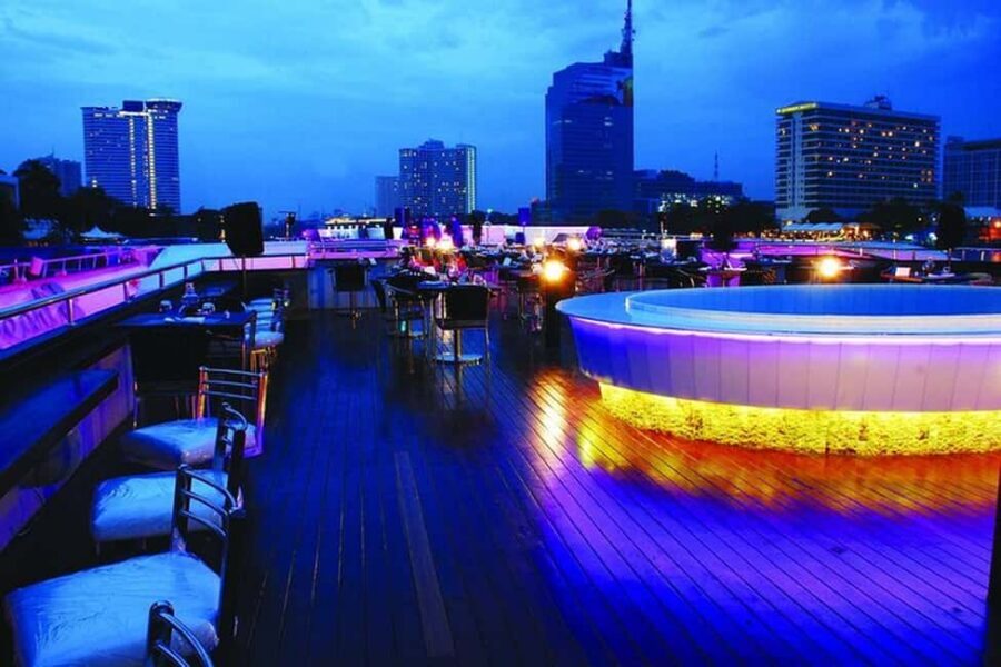 Bangkok: Evening Dinner Cruise with Live Music Chao Phraya - Live Music and Thai Dance: Best Way to Enjoy Without Rushing