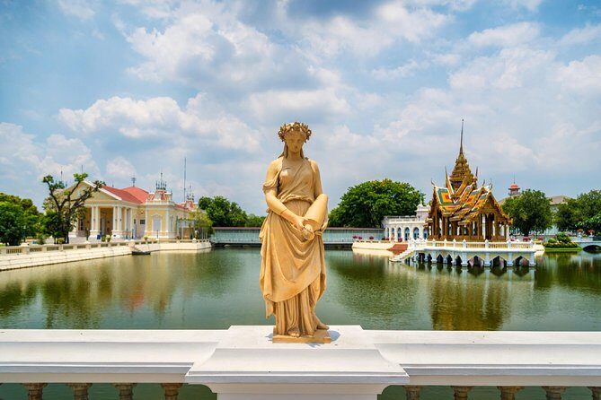 Bangkok Full Day Ayutthaya landmark Guided Tour - Wat Mahathat: The Tree-Root Buddha Head Up Close