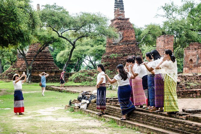 Bangkok Full Day Ayutthaya landmark Guided Tour - Historic City of Ayutthaya: Seeing the Aftermath of 1767