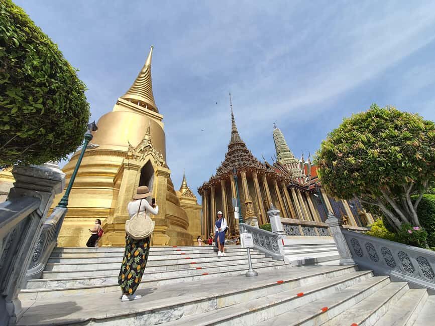 Bangkok: Grand palace and Iconic temple Half-Day Private - Electric tuk-tuk + local transport: faster, fun, and more “local” feeling