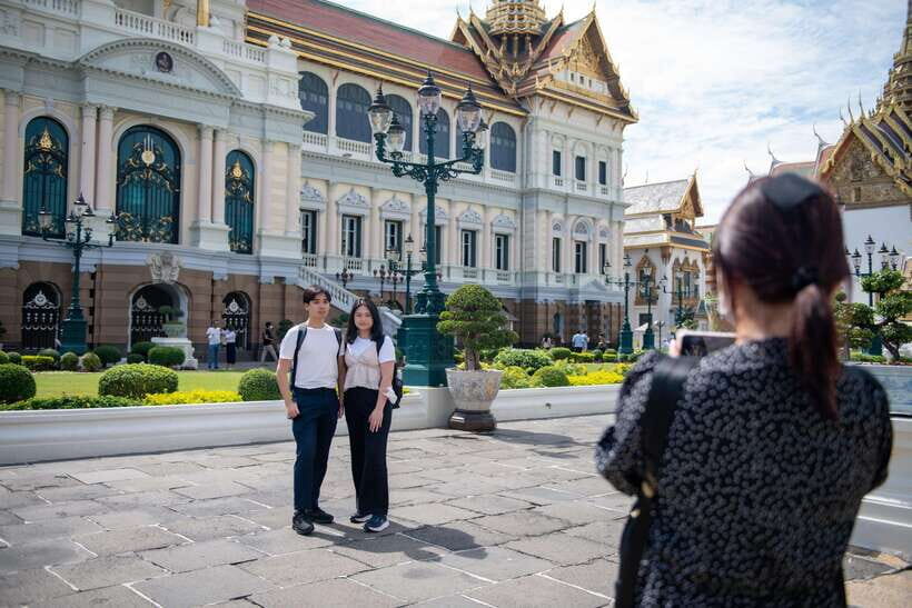 Bangkok: Grand Palace and Wat Phra Kaew Guided Walking Tour - Sustainability touches: small steps that fit the tour’s short duration
