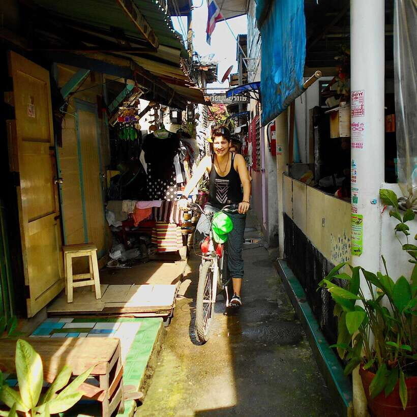 Bangkok green oasis guided bike tour with boat ride - The ferry legs: a cool, local way to change scenery