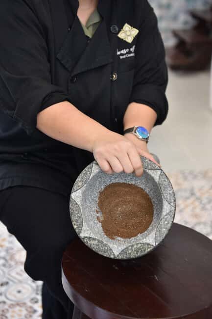 Bangkok: Hands-on Thai Cooking Class & Market Tour in Sathon - Price and value in Bangkok: what $45 buys you