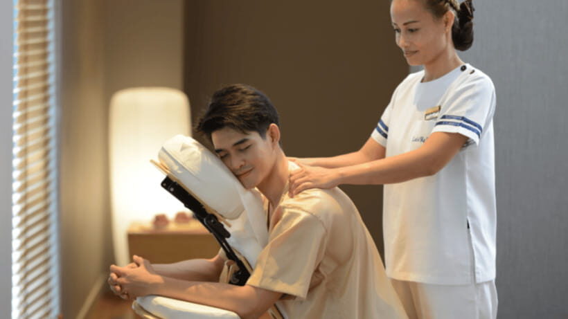 Bangkok: Let's Relax Spa Central World E-Voucher - Choosing your massage: Thai stretch vs oils vs hot stone