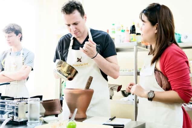 Bangkok: Maliwan Thai Cooking Class with Market Tour - Who This Class Is Best For (and Who Should Skip)