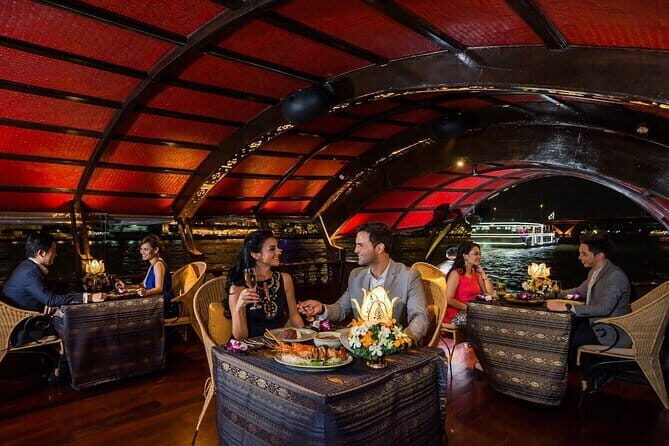Bangkok Manohra Cruise Sunset Dining on Chao Phraya River - The Thai set menus: Standard vs Premium (and what’s actually on your plate)