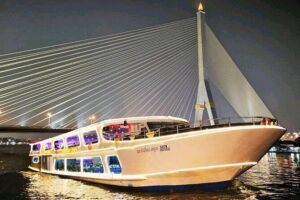 Bangkok Meridian Dinner Cruise from ICONSIAM - Night views on the Chao Phraya: what to watch for while you sail
