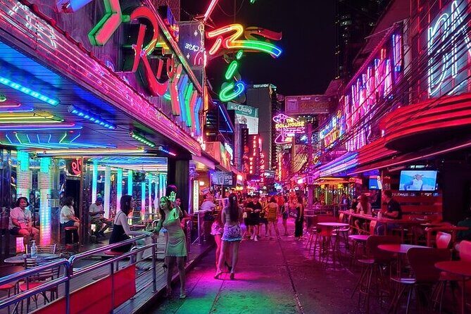 Bangkok nightlife’s secrets… - Stop 1: Sukhumvit and Soi 7/1 street-level context