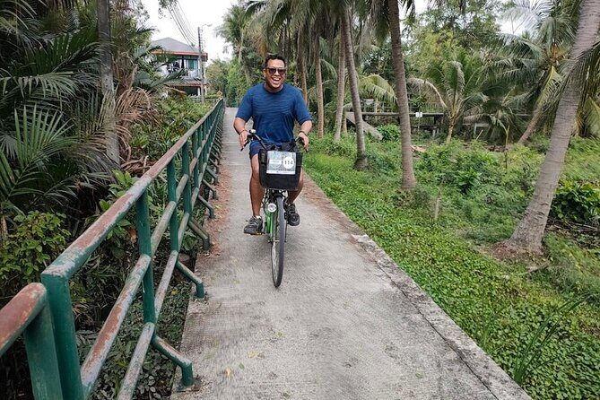 Bangkok Oasis Breezy Bike Tour - Getting there: the local pier and a ferry-style start