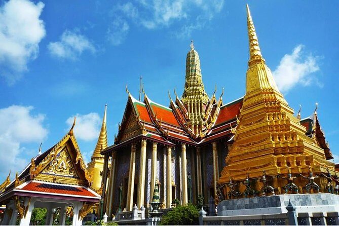 Bangkok Old Town: Day and Night Tour - From Grand Palace to Khao San Road: why this day-and-night format works