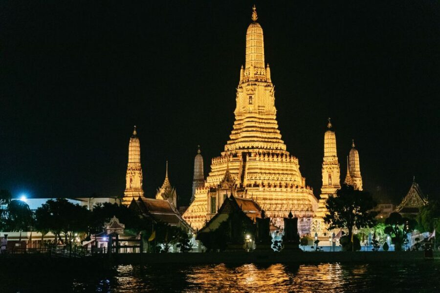 Bangkok: River Dinner Cruise on the Chao Phraya Princess - Key things that make this Chao Phraya Princess cruise worth your evening