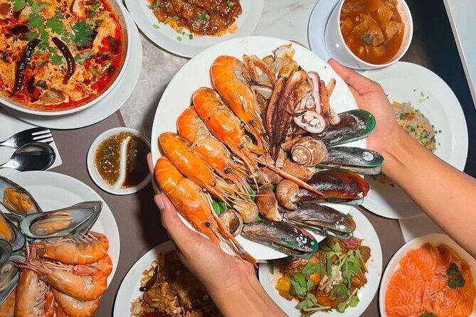 Bangkok Royal Galaxy Chao Phraya River Dinner Cruise - Who this cruise is best for