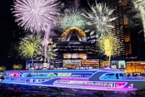 Bangkok Sawasdee Chaophraya Dinner Cruise from ICONSIAM - What $42.38 buys you: buffet dinner plus show, not just a boat ride