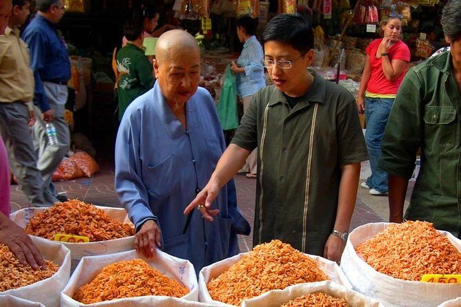 Bangkok Selfie Expert Tour: Little India, Wat Traimit & Wat Pho - Price and logistics: what you get for $120.45